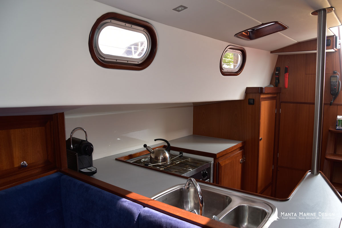 Bornrif 33SC shallow draft steel sailing yacht with centerboard - interior galley