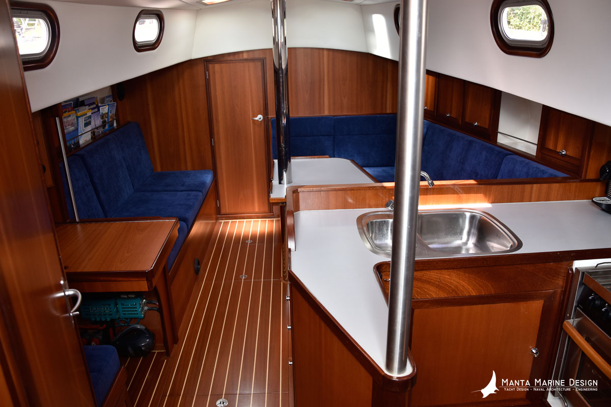 Bornrif 33SC shallow draft steel sailing yacht with centerboard - interior looking forward
