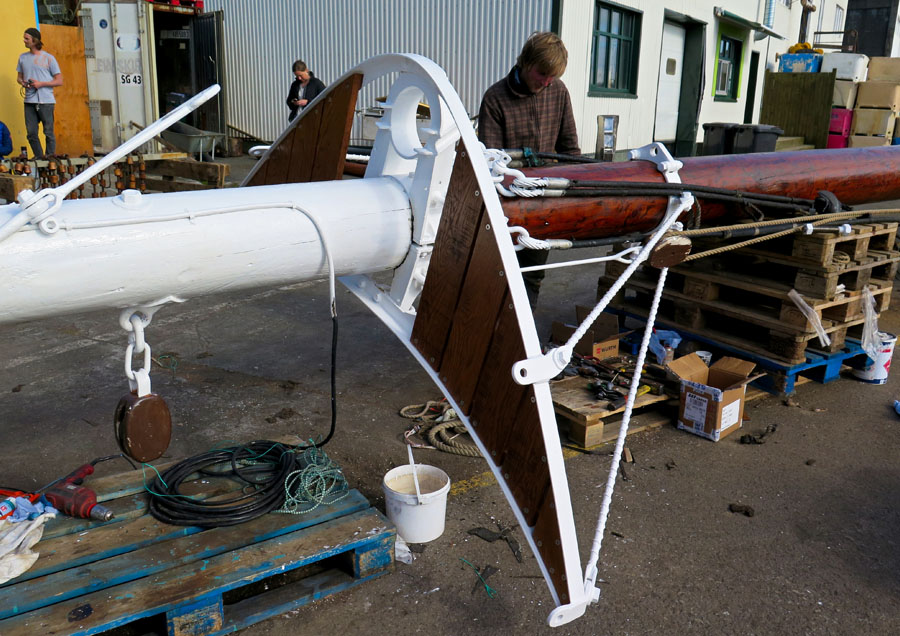 Schooner Opal onsite fabrication of the rigging hardware changes